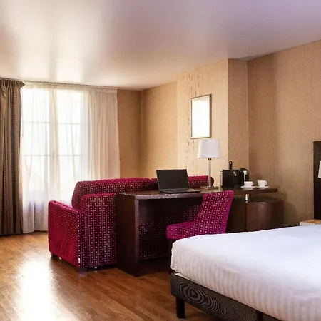 Carmel 1643 Hotel *
